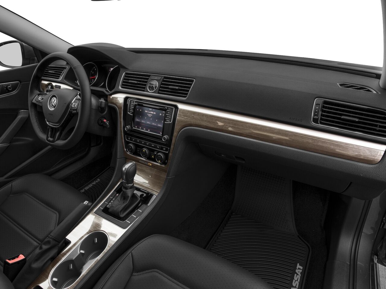 2016 Volkswagen Passat Oshkosh WI