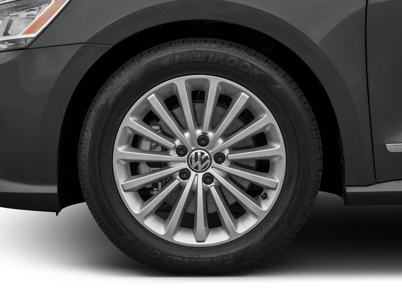2016 Volkswagen Passat Oshkosh WI