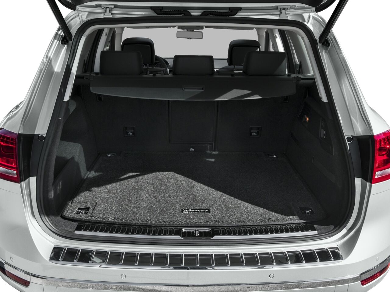 2017 Volkswagen Touareg V6 Oshkosh WI