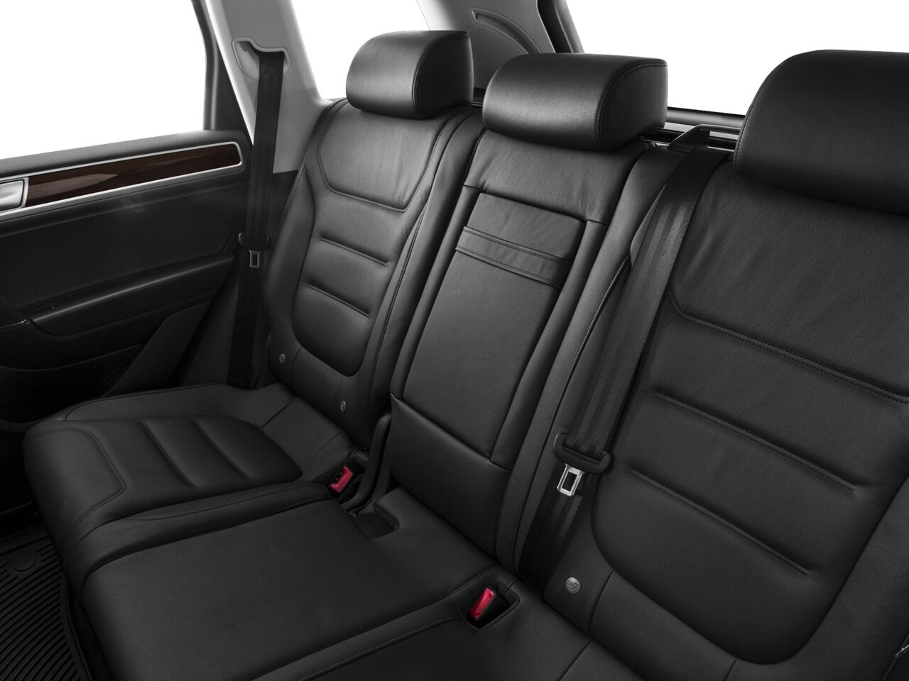 2017 Volkswagen Touareg V6 Oshkosh WI
