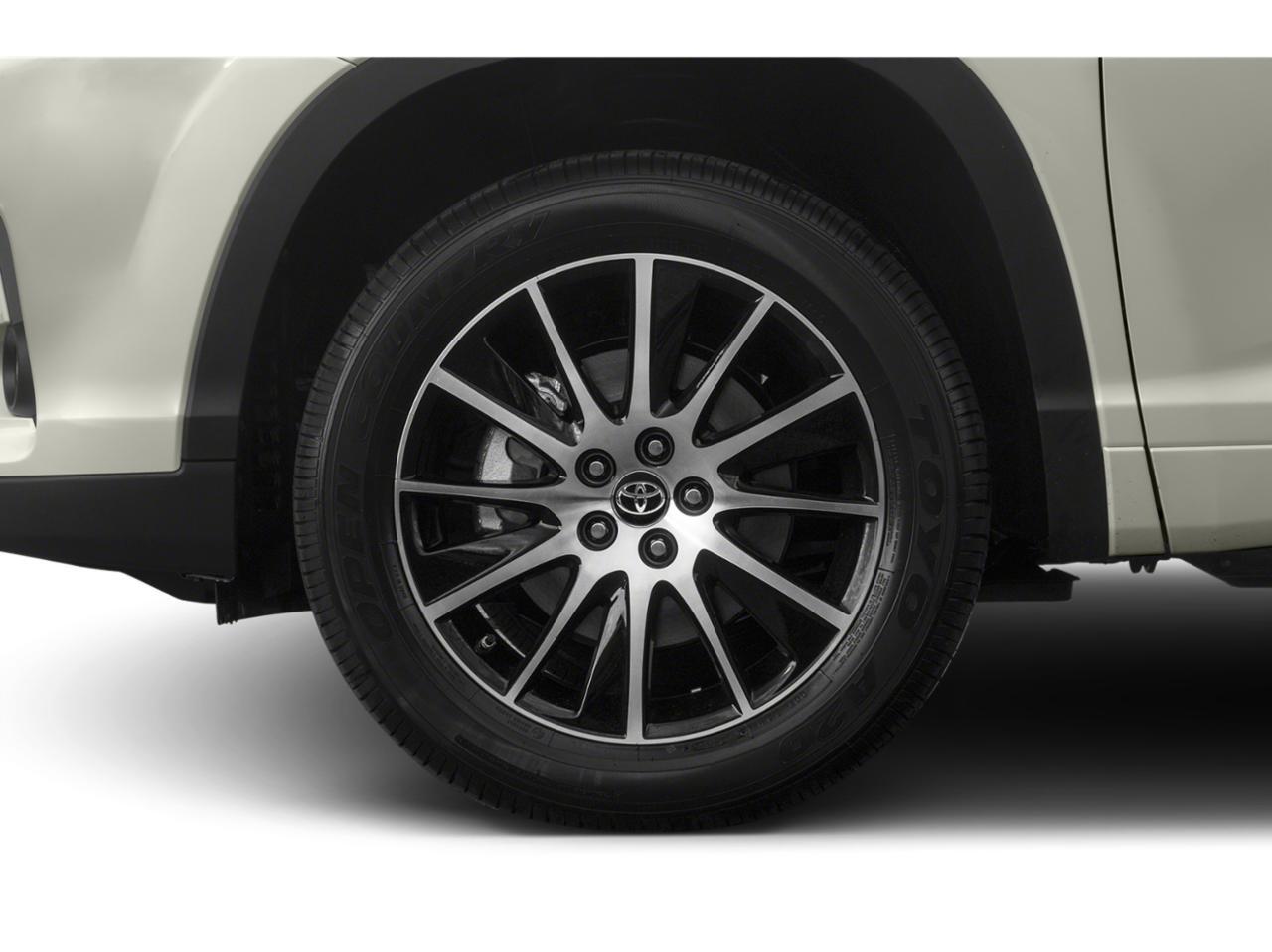 2019 Toyota Highlander SE Oshkosh WI