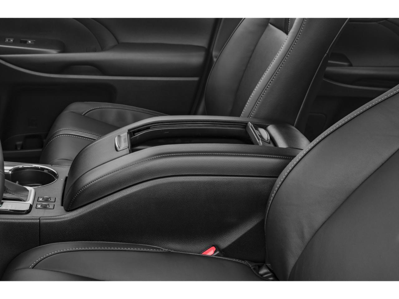 2019 Toyota Highlander SE Oshkosh WI