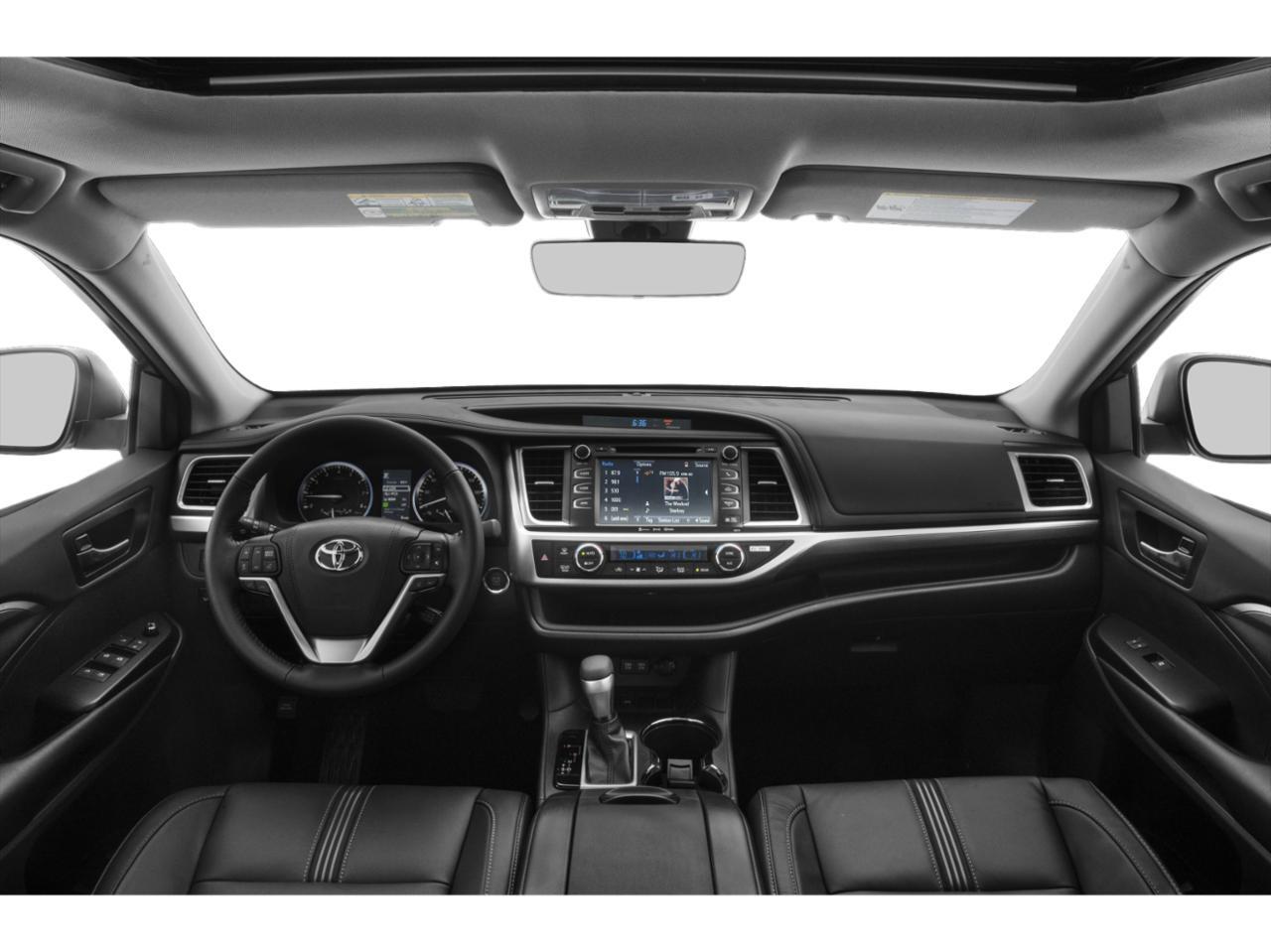 2019 Toyota Highlander SE Oshkosh WI