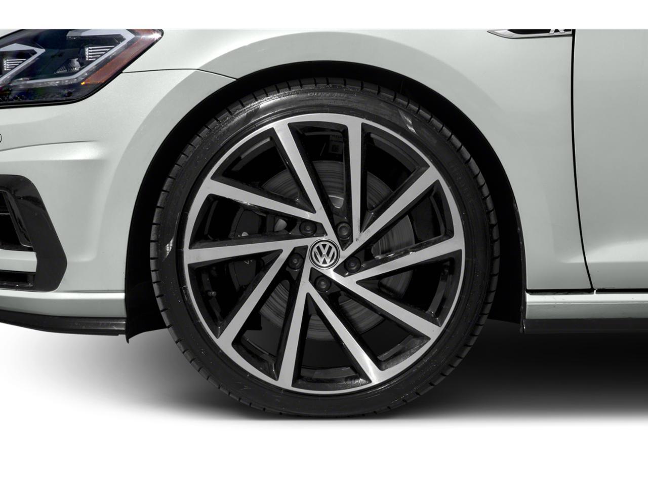 2019 Volkswagen Golf R DCC & Navigation 4Motion Oshkosh WI