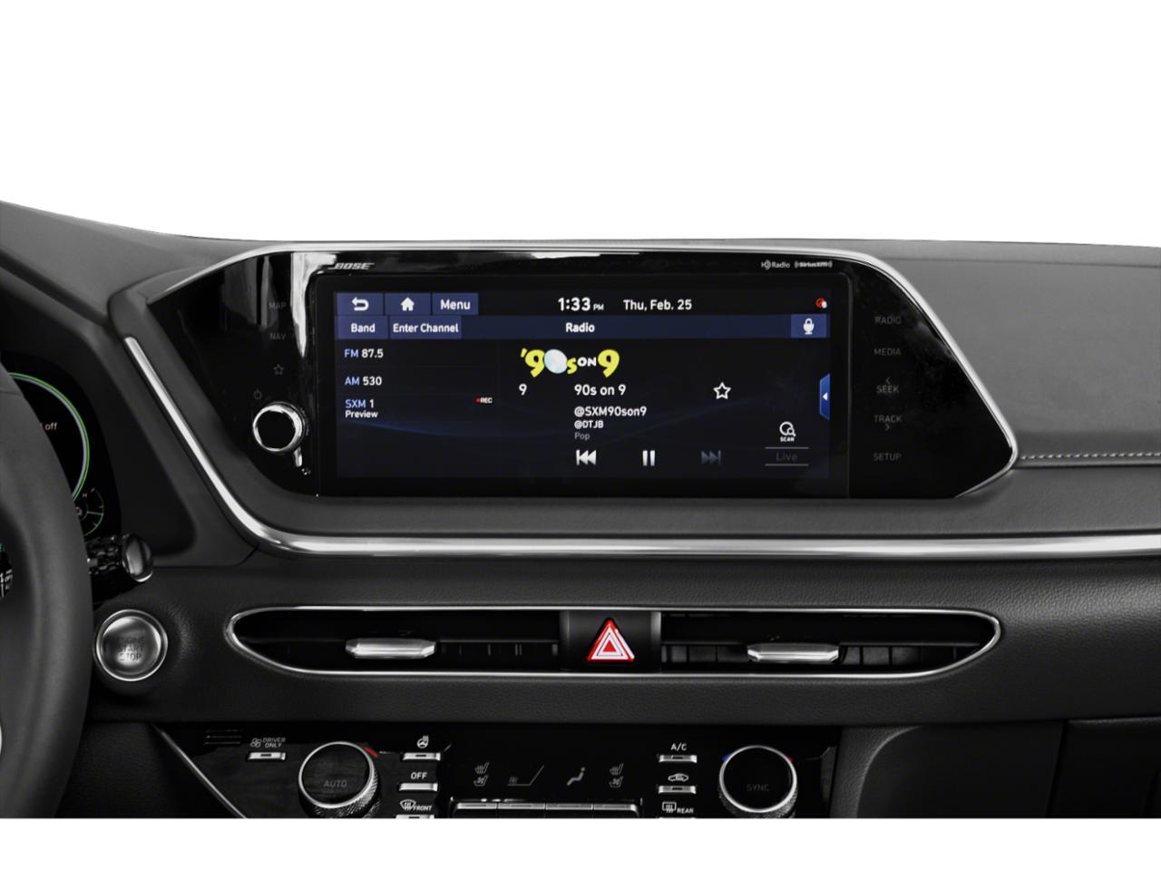 2022 Hyundai SONATA HYBRID Limited Oshkosh WI