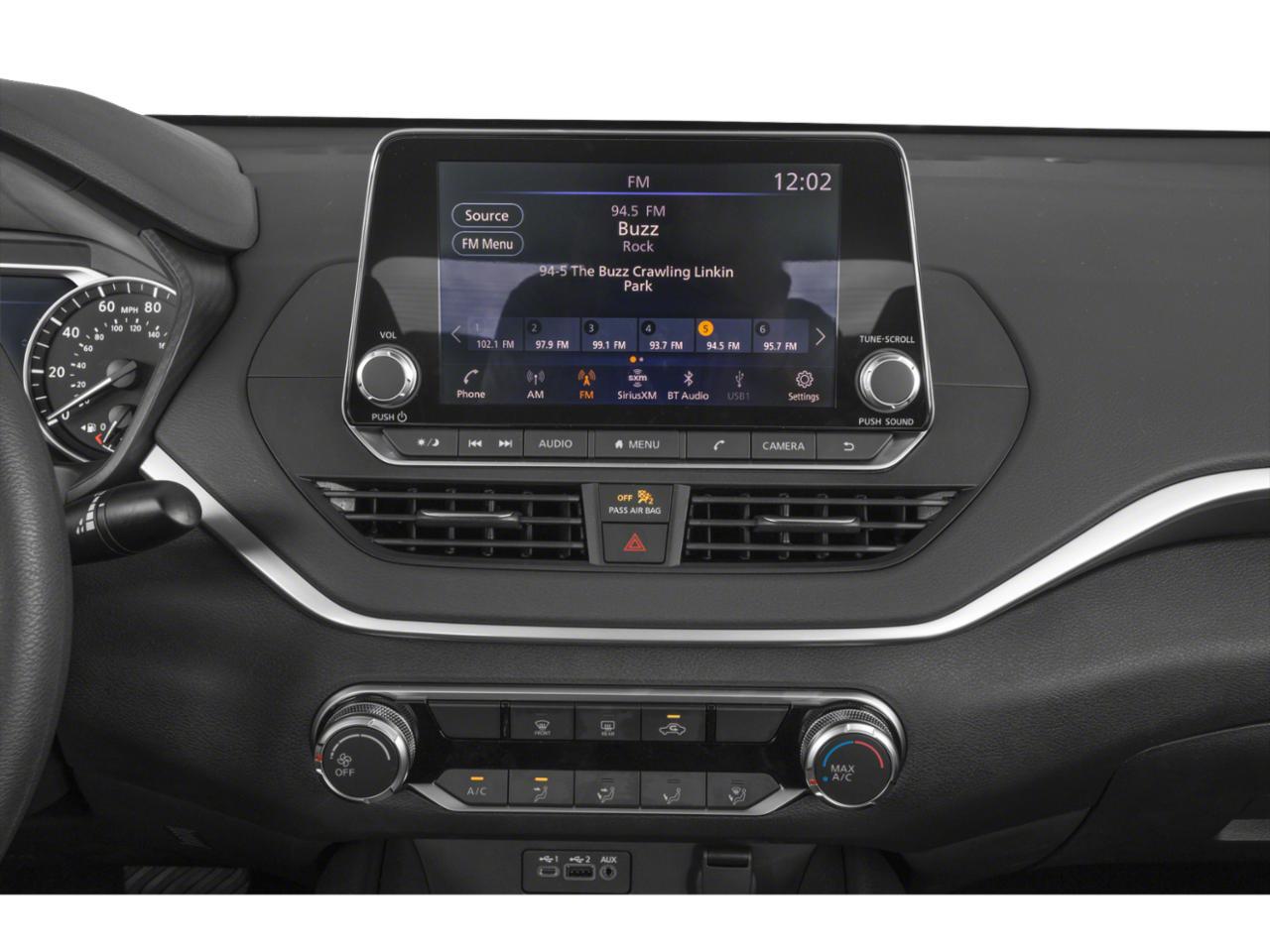 2022 Nissan Altima 2.5 SL Oshkosh WI