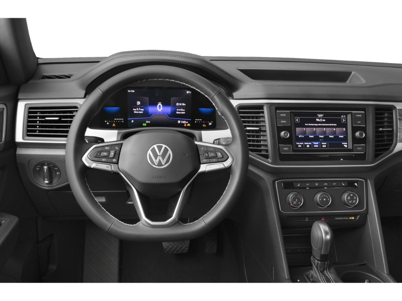2023 Volkswagen Atlas Cross Sport 2.0T SE Oshkosh WI