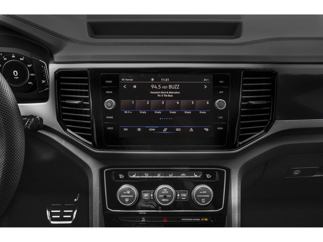 2023 Volkswagen Atlas Cross Sport 3.6L V6 SEL R-Line Black(ARRIVING END OF MARCH/EARLY APRIL) Oshkosh WI