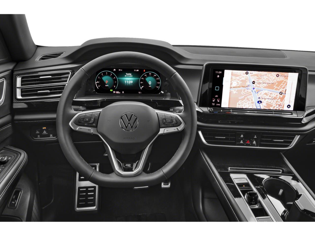 2025 Volkswagen Atlas Cross Sport 2.0T SEL Premium R-Line Oshkosh WI