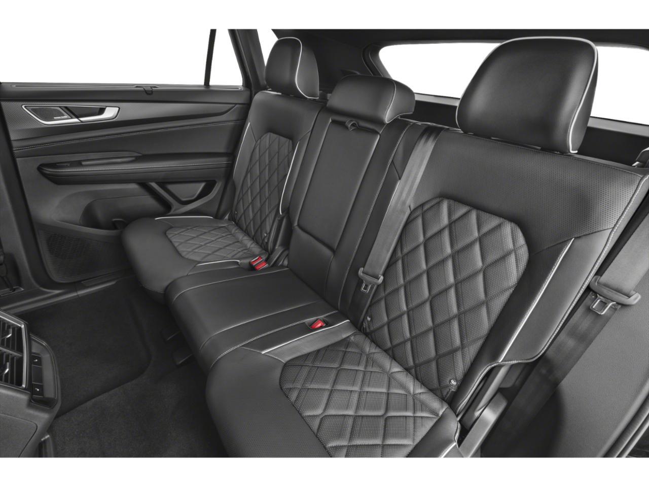 2025 Volkswagen Atlas Cross Sport 2.0T SEL Premium R-Line Oshkosh WI