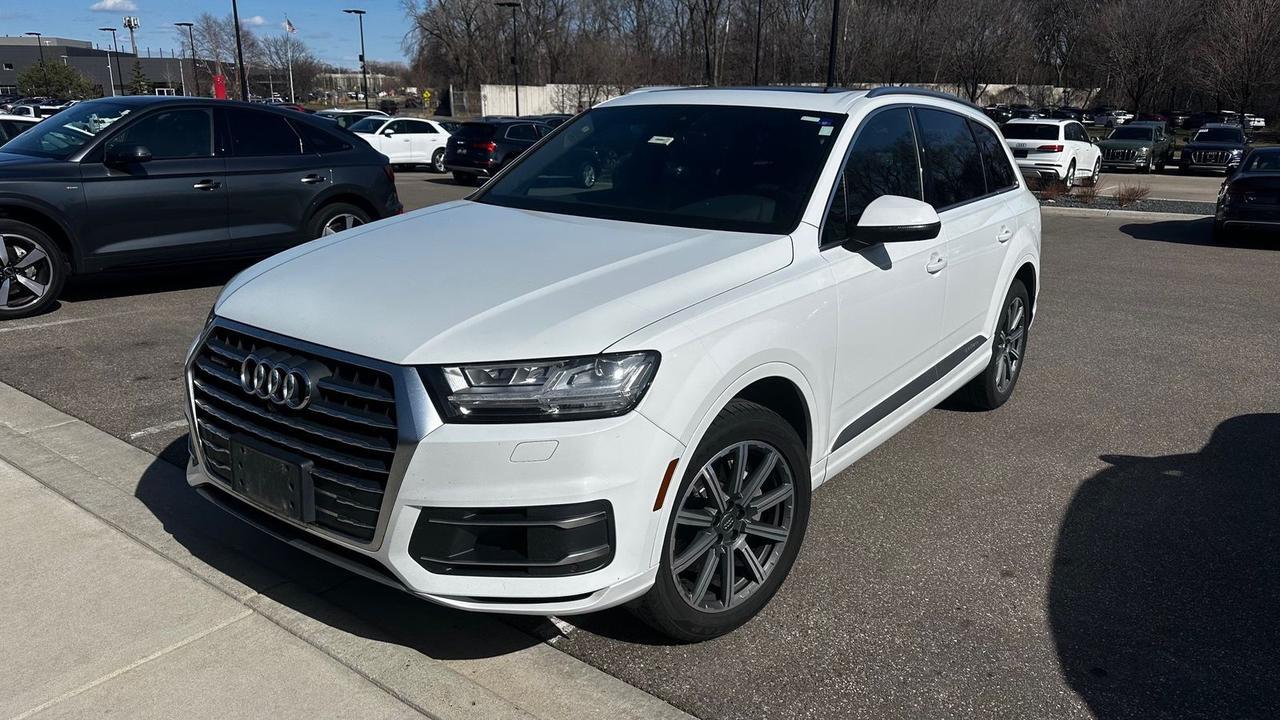 2017 Audi Q7 3.0T Premium Plus 2017 Audi Q7 3.0T Premium Plus