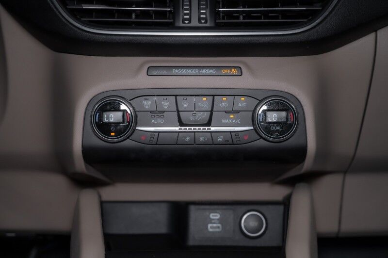 2020 Ford Escape Titanium Peoria AZ 2020 Ford Escape Titanium Peoria AZ