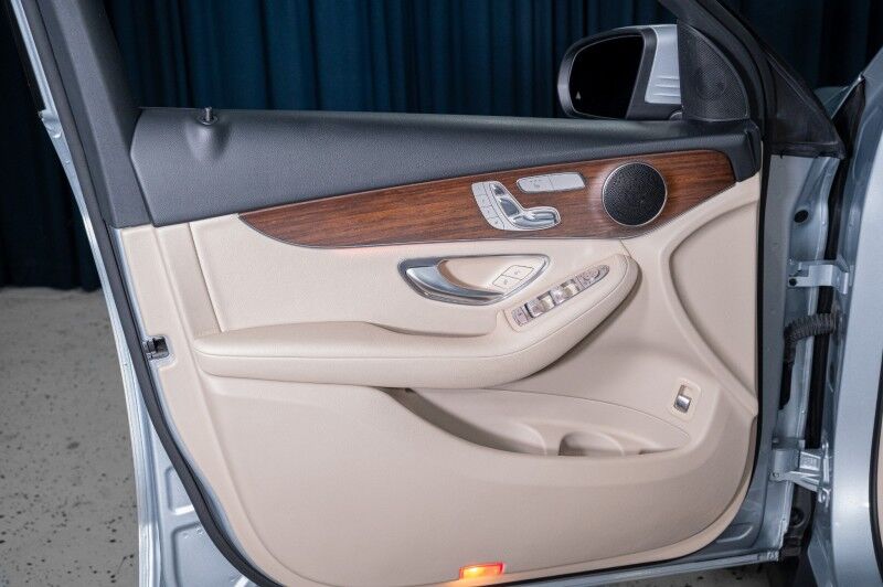 2022 Mercedes-Benz GLC 300 SUV Scottsdale AZ 2022 Mercedes-Benz GLC 300 SUV Scottsdale AZ