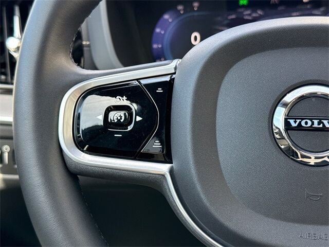 2022 Volvo XC60 Recharge Plug-In Hybrid T8 R-Design San Juan Capistrano CA