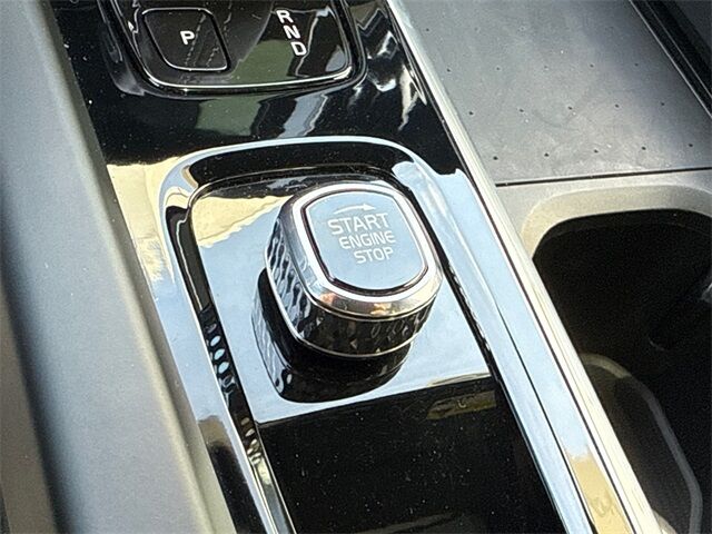2022 Volvo XC60 Recharge Plug-In Hybrid T8 R-Design San Juan Capistrano CA