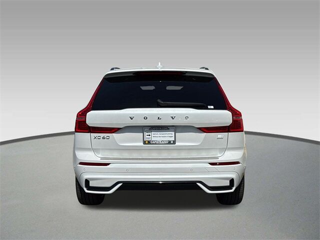 2022 Volvo XC60 Recharge Plug-In Hybrid T8 R-Design San Juan Capistrano CA