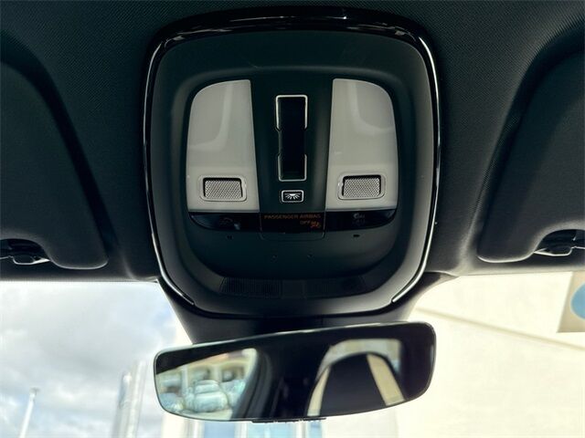 2022 Volvo XC60 Recharge Plug-In Hybrid T8 R-Design San Juan Capistrano CA