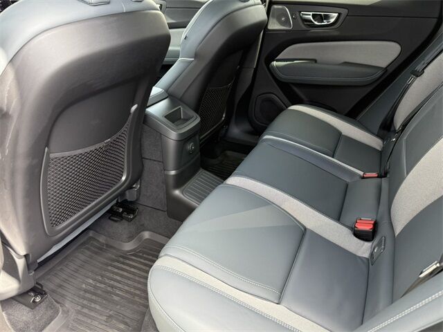 2022 Volvo XC60 Recharge Plug-In Hybrid T8 R-Design San Juan Capistrano CA