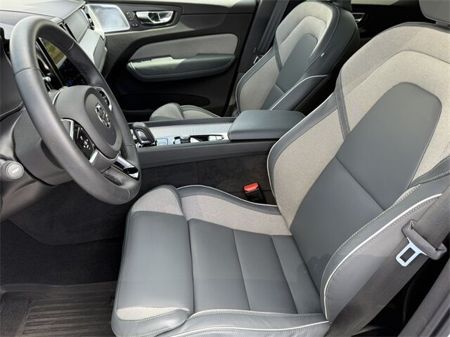 2022 Volvo XC60 Recharge Plug-In Hybrid T8 R-Design San Juan Capistrano CA