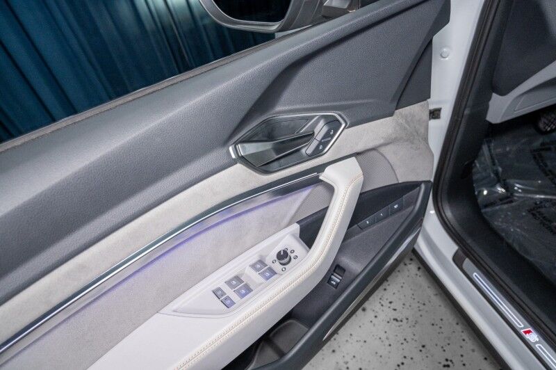 2024 Audi Q8 e-tron Sportback SUV S line Prestige Scottsdale AZ 2024 Audi Q8 e-tron Sportback SUV S line Prestige Scottsdale AZ