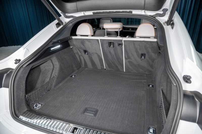 2024 Audi Q8 e-tron Sportback SUV S line Prestige Scottsdale AZ 2024 Audi Q8 e-tron Sportback SUV S line Prestige Scottsdale AZ