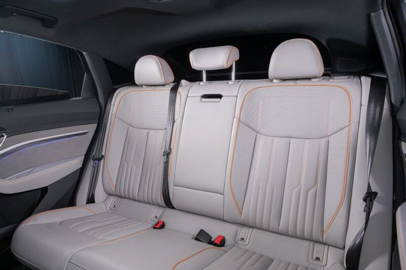 2024 Audi Q8 e-tron Sportback SUV S line Prestige Scottsdale AZ 2024 Audi Q8 e-tron Sportback SUV S line Prestige Scottsdale AZ