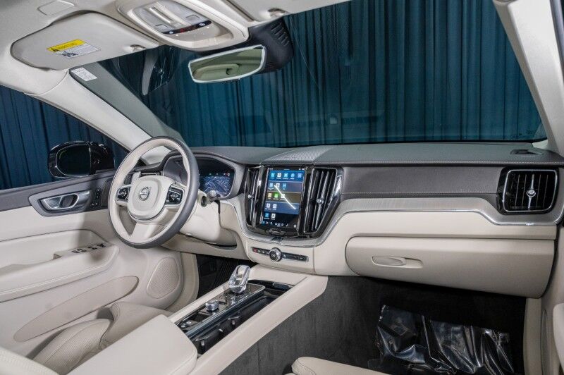 2024 Volvo XC60 Recharge Plug-In Hybrid Ultimate Dark Theme SUV Scottsdale AZ 2024 Volvo XC60 Recharge Plug-In Hybrid Ultimate Dark Theme SUV Scottsdale AZ