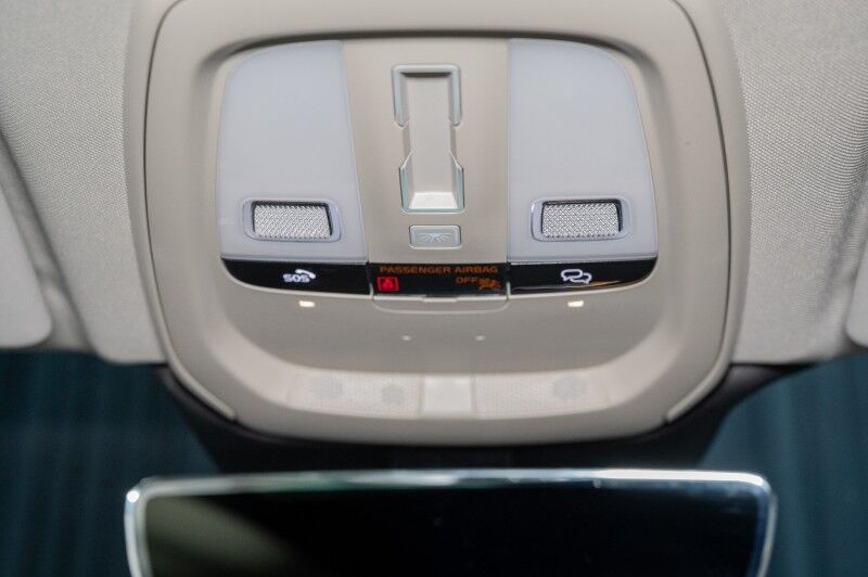 2024 Volvo XC60 Recharge Plug-In Hybrid Ultimate Dark Theme SUV Scottsdale AZ 2024 Volvo XC60 Recharge Plug-In Hybrid Ultimate Dark Theme SUV Scottsdale AZ