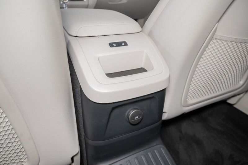 2024 Volvo XC60 Recharge Plug-In Hybrid Ultimate Dark Theme SUV Scottsdale AZ 2024 Volvo XC60 Recharge Plug-In Hybrid Ultimate Dark Theme SUV Scottsdale AZ