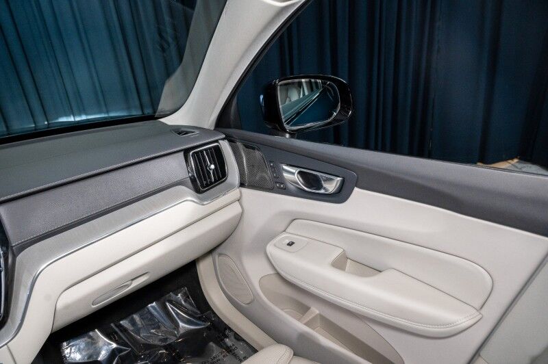 2024 Volvo XC60 Recharge Plug-In Hybrid Ultimate Dark Theme SUV Scottsdale AZ 2024 Volvo XC60 Recharge Plug-In Hybrid Ultimate Dark Theme SUV Scottsdale AZ