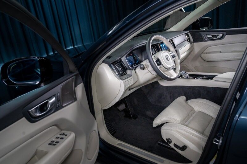 2024 Volvo XC60 Recharge Plug-In Hybrid Ultimate Dark Theme SUV Scottsdale AZ 2024 Volvo XC60 Recharge Plug-In Hybrid Ultimate Dark Theme SUV Scottsdale AZ