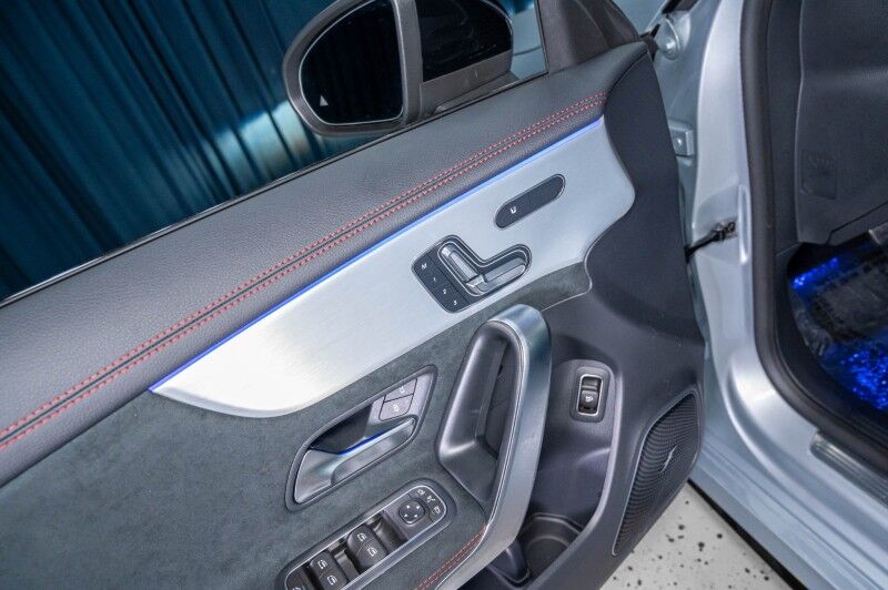 2025 Mercedes-Benz CLA 35 AMG® 4MATIC® Coupe Scottsdale AZ 2025 Mercedes-Benz CLA 35 AMG® 4MATIC® Coupe Scottsdale AZ