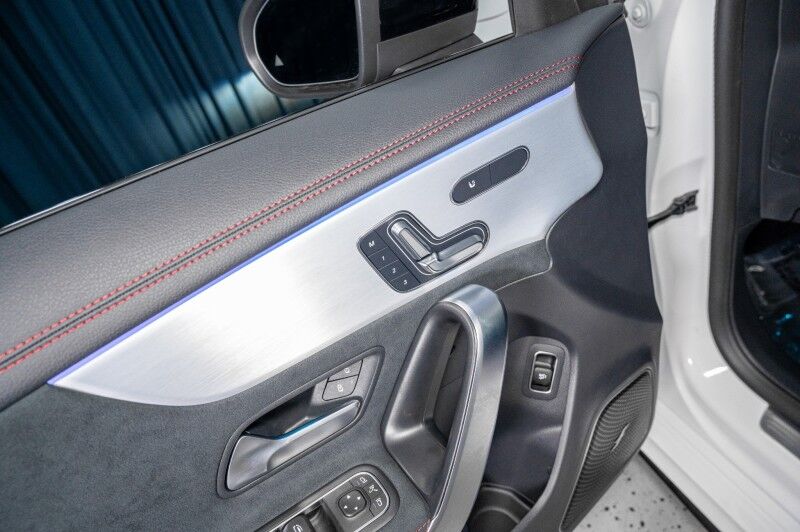 2025 Mercedes-Benz CLA AMG® 35 4MATIC® Coupe Scottsdale AZ 2025 Mercedes-Benz CLA AMG® 35 4MATIC® Coupe Scottsdale AZ