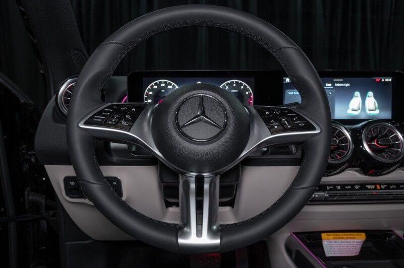 2025 Mercedes-Benz GLB 250 SUV Peoria AZ 2025 Mercedes-Benz GLB 250 SUV Peoria AZ