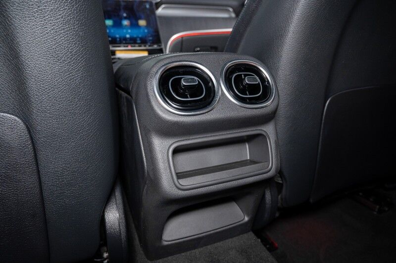 2025 Mercedes-Benz GLC 300 4MATIC® Coupe Scottsdale AZ 2025 Mercedes-Benz GLC 300 4MATIC® Coupe Scottsdale AZ