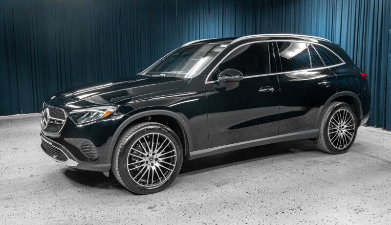 2025 Mercedes-Benz GLC 300 SUV 2025 Mercedes-Benz GLC 300 SUV