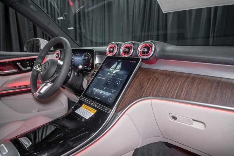 2025 Mercedes-Benz GLC 350e 4MATIC® SUV Peoria AZ 2025 Mercedes-Benz GLC 350e 4MATIC® SUV Peoria AZ