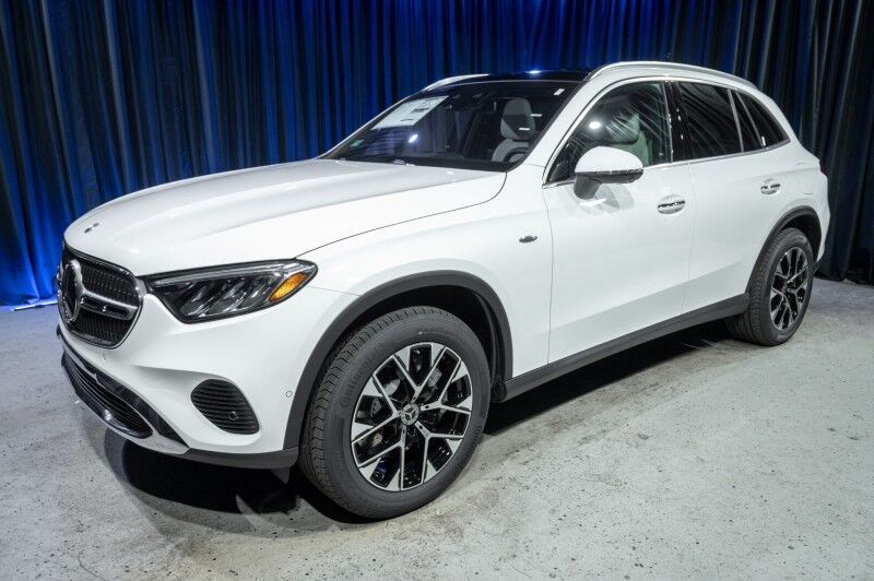 2025 Mercedes-Benz GLC 350e 4MATIC® SUV 2025 Mercedes-Benz GLC 350e 4MATIC® SUV