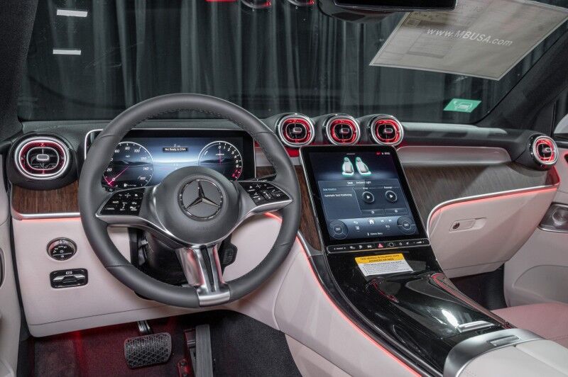 2025 Mercedes-Benz GLC 350e 4MATIC® SUV Peoria AZ 2025 Mercedes-Benz GLC 350e 4MATIC® SUV Peoria AZ