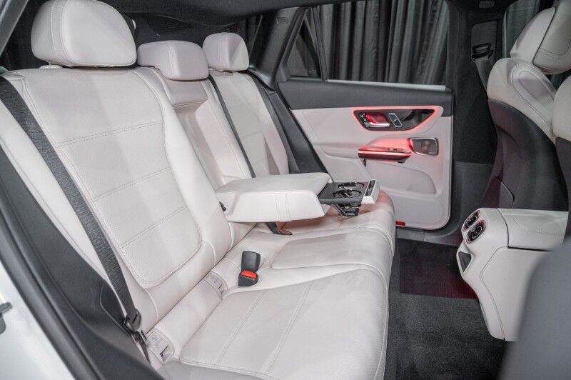 2025 Mercedes-Benz GLC 350e 4MATIC® SUV Peoria AZ 2025 Mercedes-Benz GLC 350e 4MATIC® SUV Peoria AZ