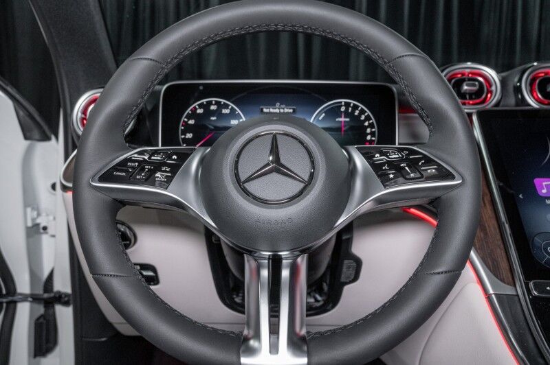 2025 Mercedes-Benz GLC 350e 4MATIC® SUV Peoria AZ 2025 Mercedes-Benz GLC 350e 4MATIC® SUV Peoria AZ