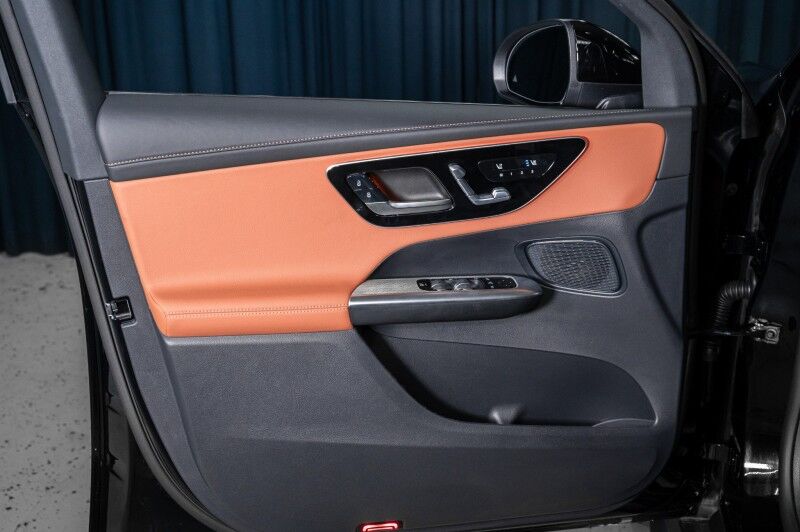 2025 Mercedes-Benz GLC 350e 4MATIC® SUV Scottsdale AZ 2025 Mercedes-Benz GLC 350e 4MATIC® SUV Scottsdale AZ