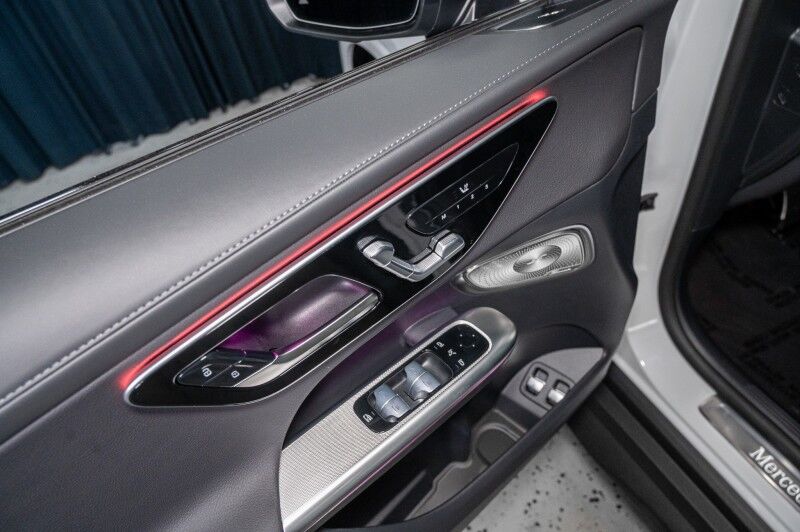 2025 Mercedes-Benz GLC 350e 4MATIC® SUV Scottsdale AZ 2025 Mercedes-Benz GLC 350e 4MATIC® SUV Scottsdale AZ