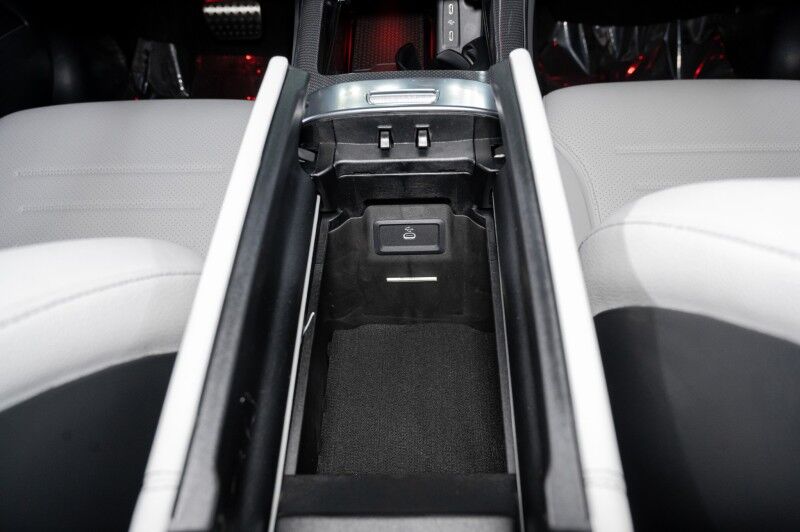 2025 Mercedes-Benz GLC 350e 4MATIC® SUV Scottsdale AZ 2025 Mercedes-Benz GLC 350e 4MATIC® SUV Scottsdale AZ