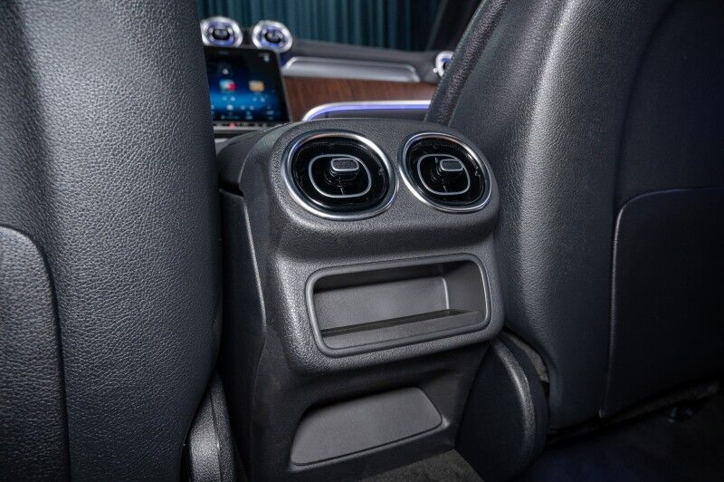 2025 Mercedes-Benz GLC 350e 4MATIC® SUV Scottsdale AZ 2025 Mercedes-Benz GLC 350e 4MATIC® SUV Scottsdale AZ