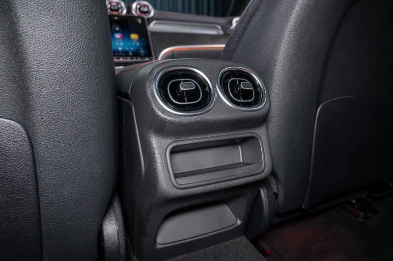 2025 Mercedes-Benz GLC AMG® 43 4MATIC® SUV Scottsdale AZ 2025 Mercedes-Benz GLC AMG® 43 4MATIC® SUV Scottsdale AZ