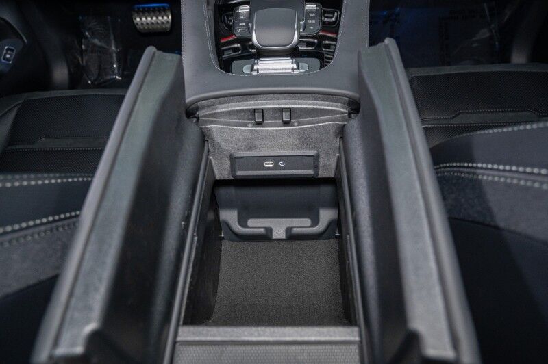 2025 Mercedes-Benz GLE 53 AMG® 4MATIC+® SUV Scottsdale AZ 2025 Mercedes-Benz GLE 53 AMG® 4MATIC+® SUV Scottsdale AZ