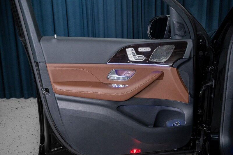 2025 Mercedes-Benz GLS 450 4MATIC® SUV Scottsdale AZ 2025 Mercedes-Benz GLS 450 4MATIC® SUV Scottsdale AZ