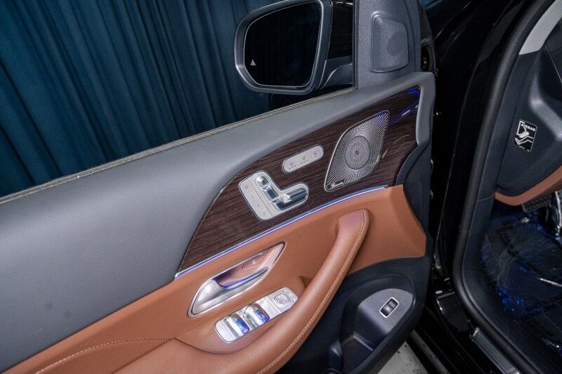 2025 Mercedes-Benz GLS 450 4MATIC® SUV Scottsdale AZ 2025 Mercedes-Benz GLS 450 4MATIC® SUV Scottsdale AZ