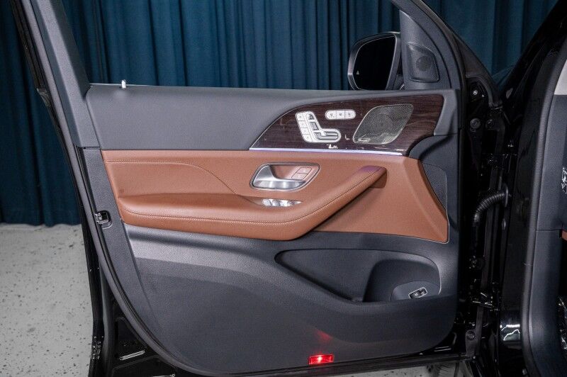 2025 Mercedes-Benz GLS 450 4MATIC® SUV Scottsdale AZ 2025 Mercedes-Benz GLS 450 4MATIC® SUV Scottsdale AZ